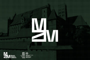 Nowe logo Muzeum Zamkowego w Malborku projekt Maciej Bychowski (1)