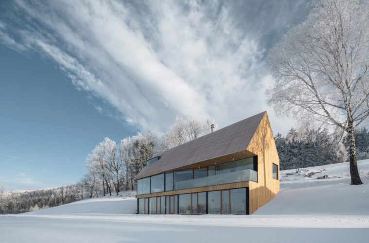 architektura_house-in-krkonose-franek-architects-petr-polak-06