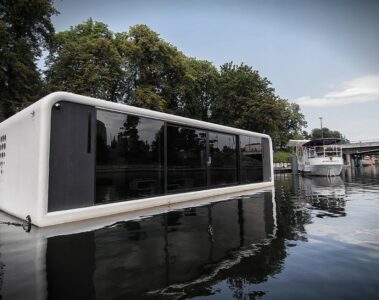 http://www.floatinghouses.eu/