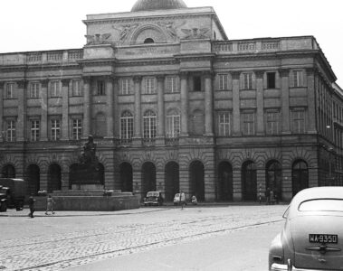 Pałac Staszica w 1958 roku - fortepan.hu/Lencse Zoltán