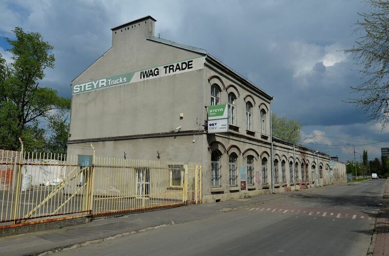 Zabudowania Fabryki Wyrobów Metalowych „Metalik” w Warszawie, fot. Adrian Grycuk, wikimedia.org, licencja CC 3.0