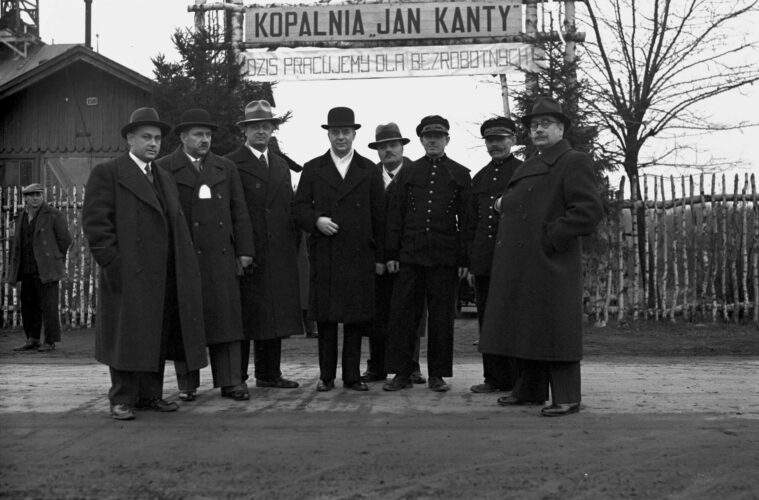 Brama wjazdowa do kopalni Jan Kanty w 1936 roku