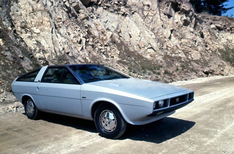 Pony Coupe z 1974 rr.