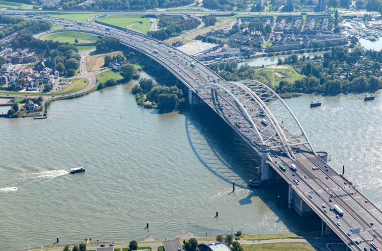 Renowacja jednego z największych mostów łukowych w Europie