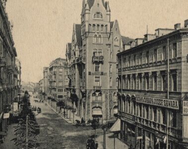 Rok 1912, Ulica Nowosienna, obecna Sienkiewicza. Autor: Saryusz Wolski, Źródło: Cyfrowa Biblioteka Narodowa Polona