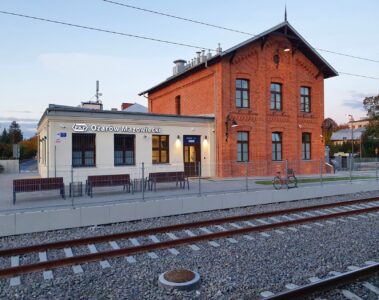 Dworzec w Ożarowie Mazowieckim otwarty dla podróżnych (7)