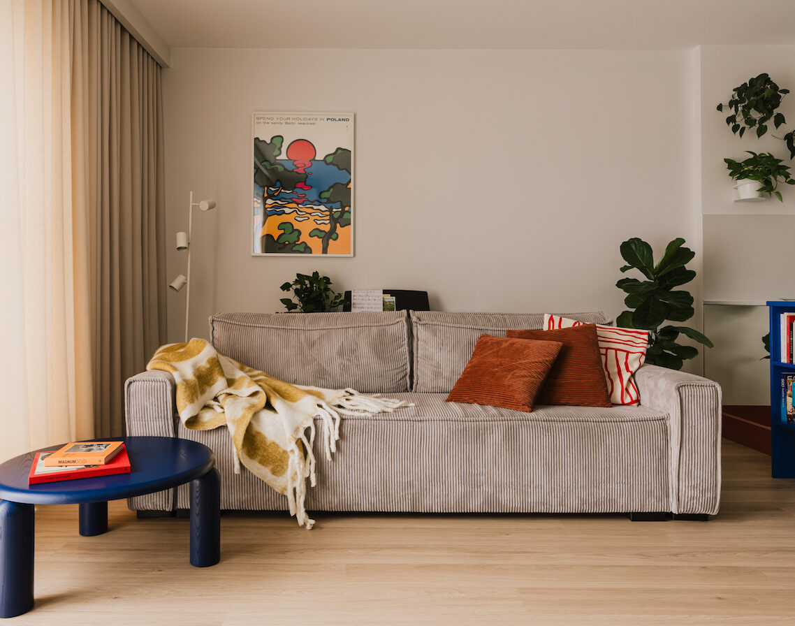 Kolorowe mieszkanie w Białymstoku inspirowane stylem PRL whitemad4