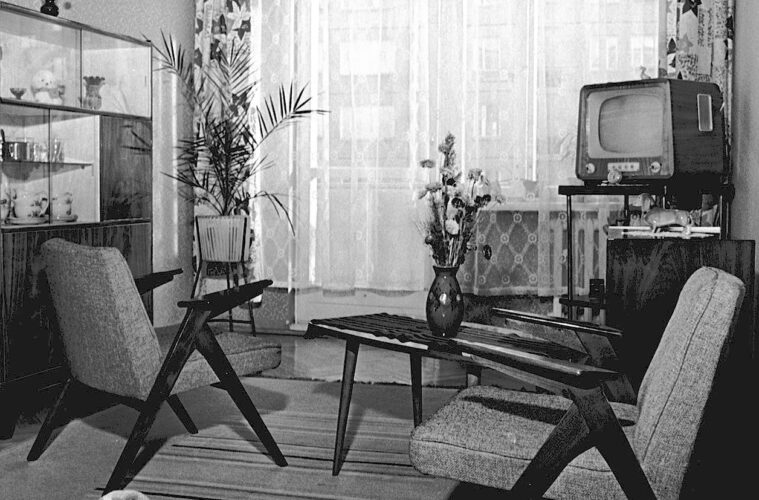 wyposażenie wnętrz mieszkalnych na osiedlach wielkopłytowych, Poznań, 1973-74