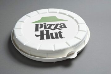 Pizza Hut wprowadza ekologiczne opakowania