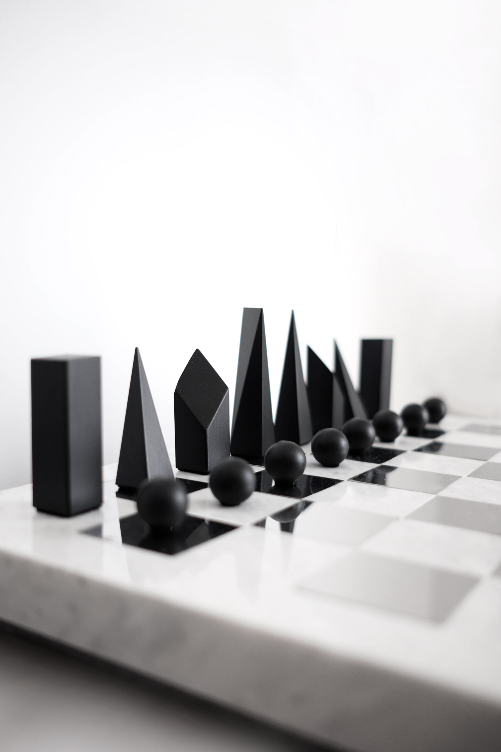 Minimalistyczne szachy