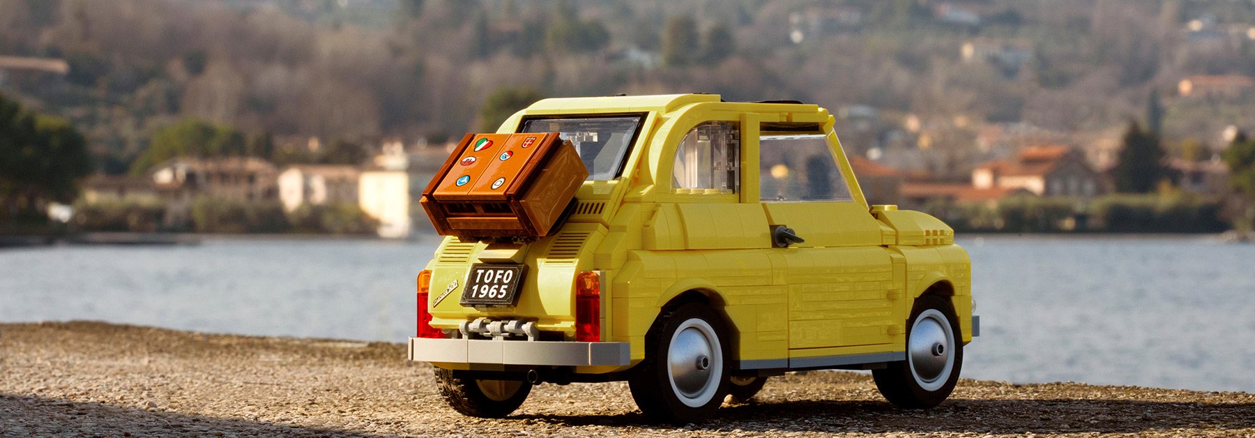 Fiat z klocków LEGO