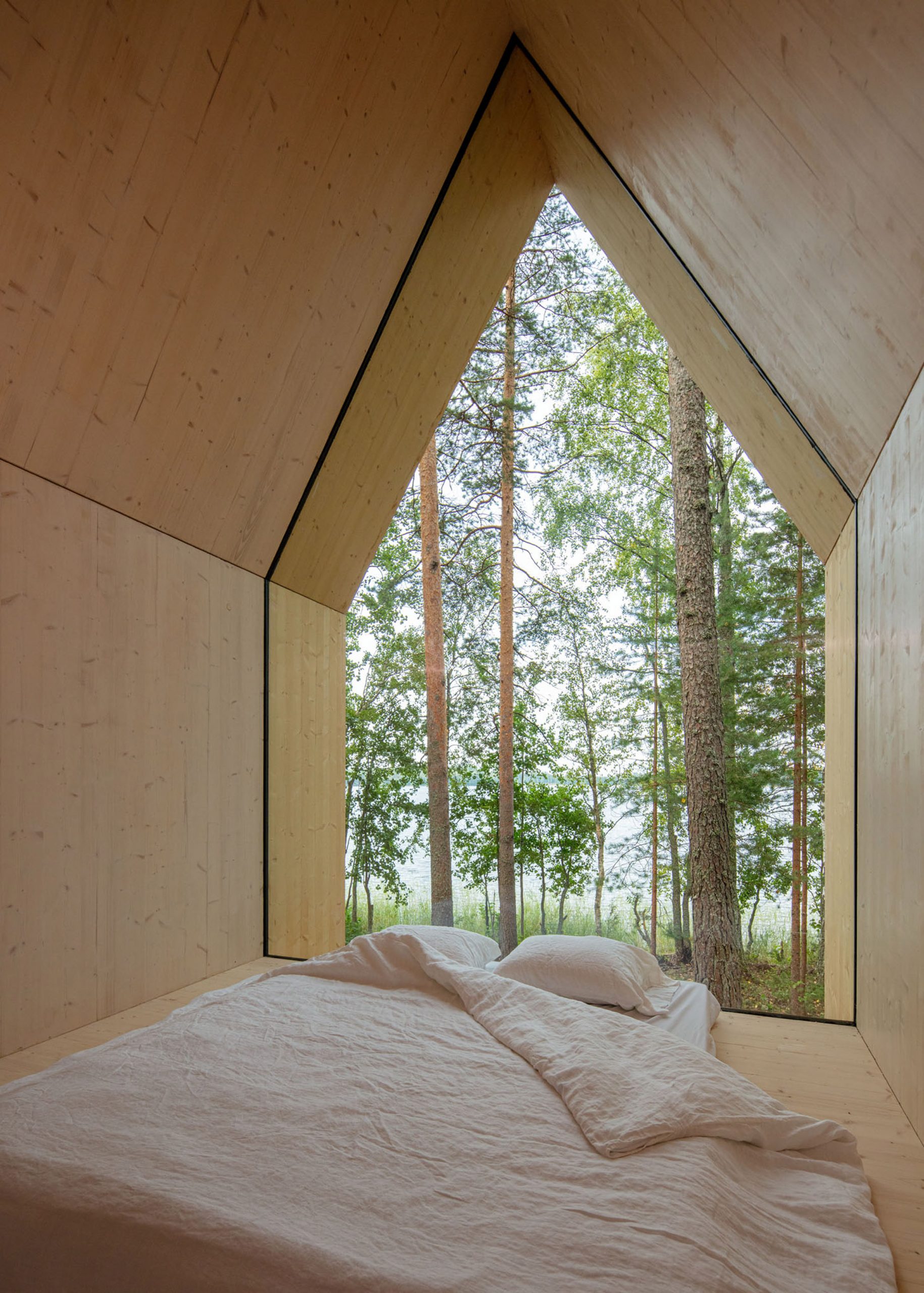 domek w fińskim lesie