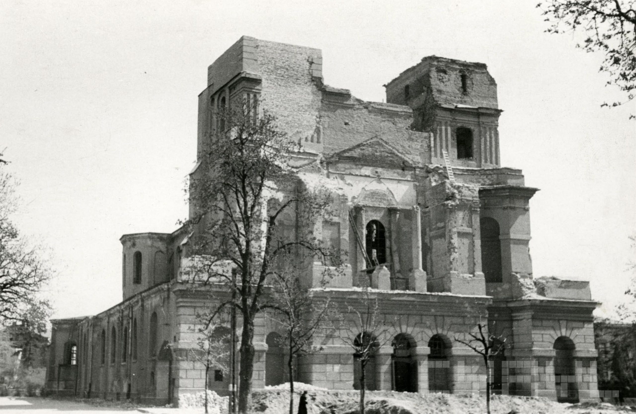Powojenne losy poznańskiej katedry