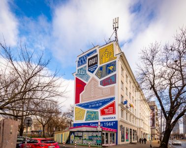 Kultowe miejsca warszawskiej Woli mural antysmogowy