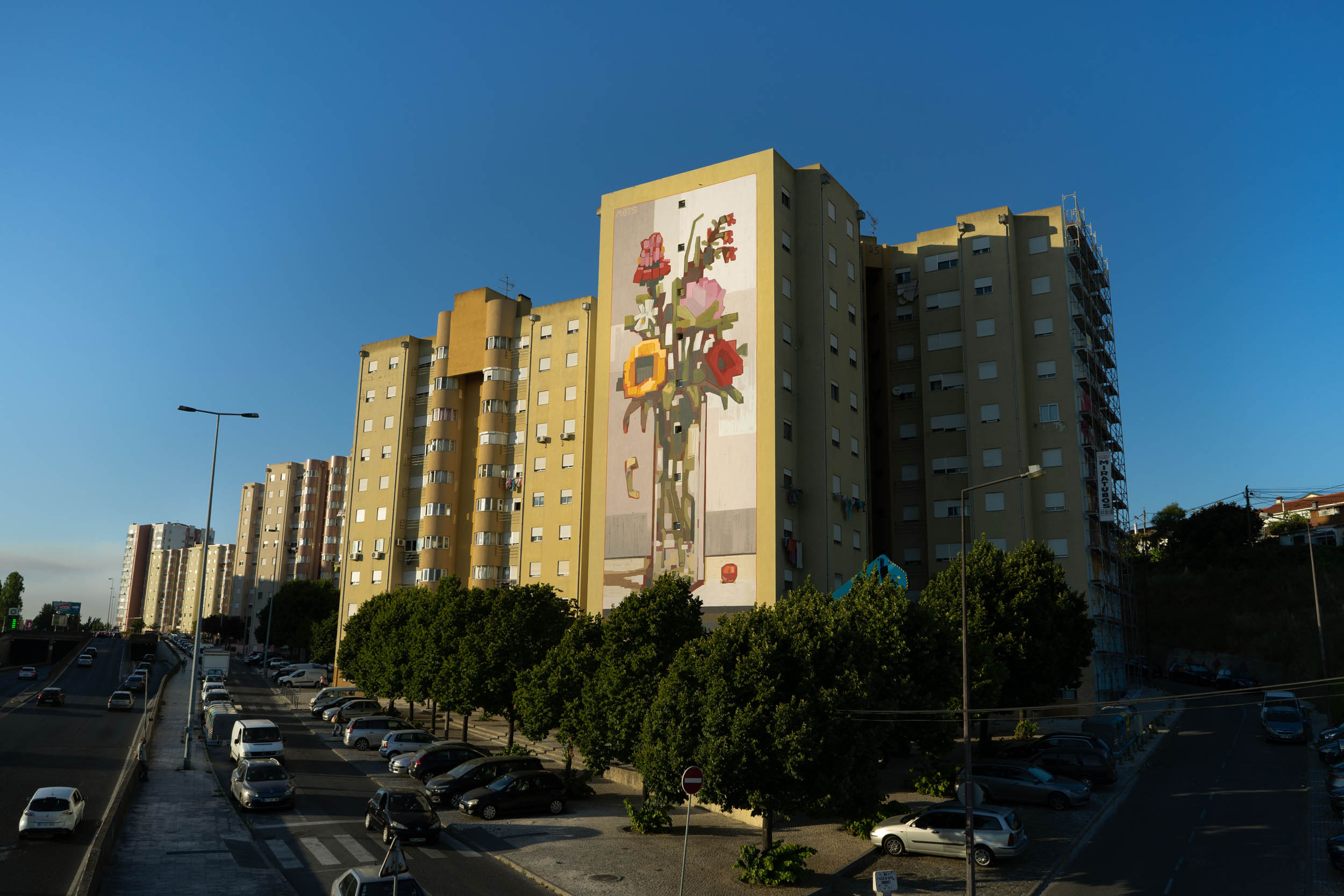 MOTS stworzył mural w Lizbonie