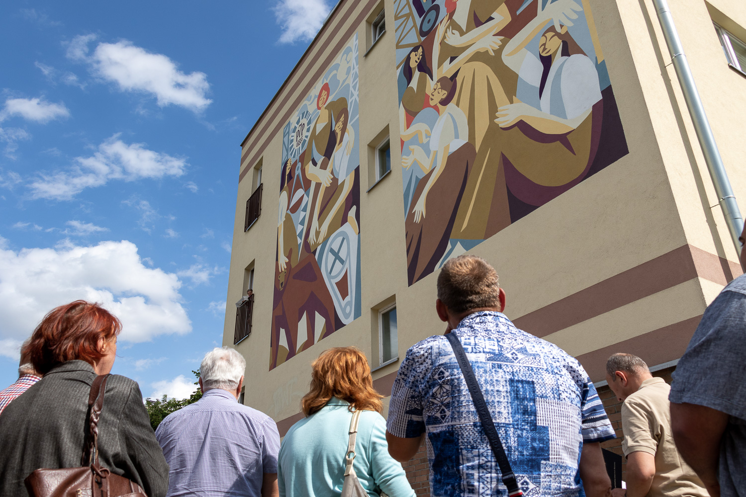 Siedem Panien Ursusa nowy mural w Warszawie