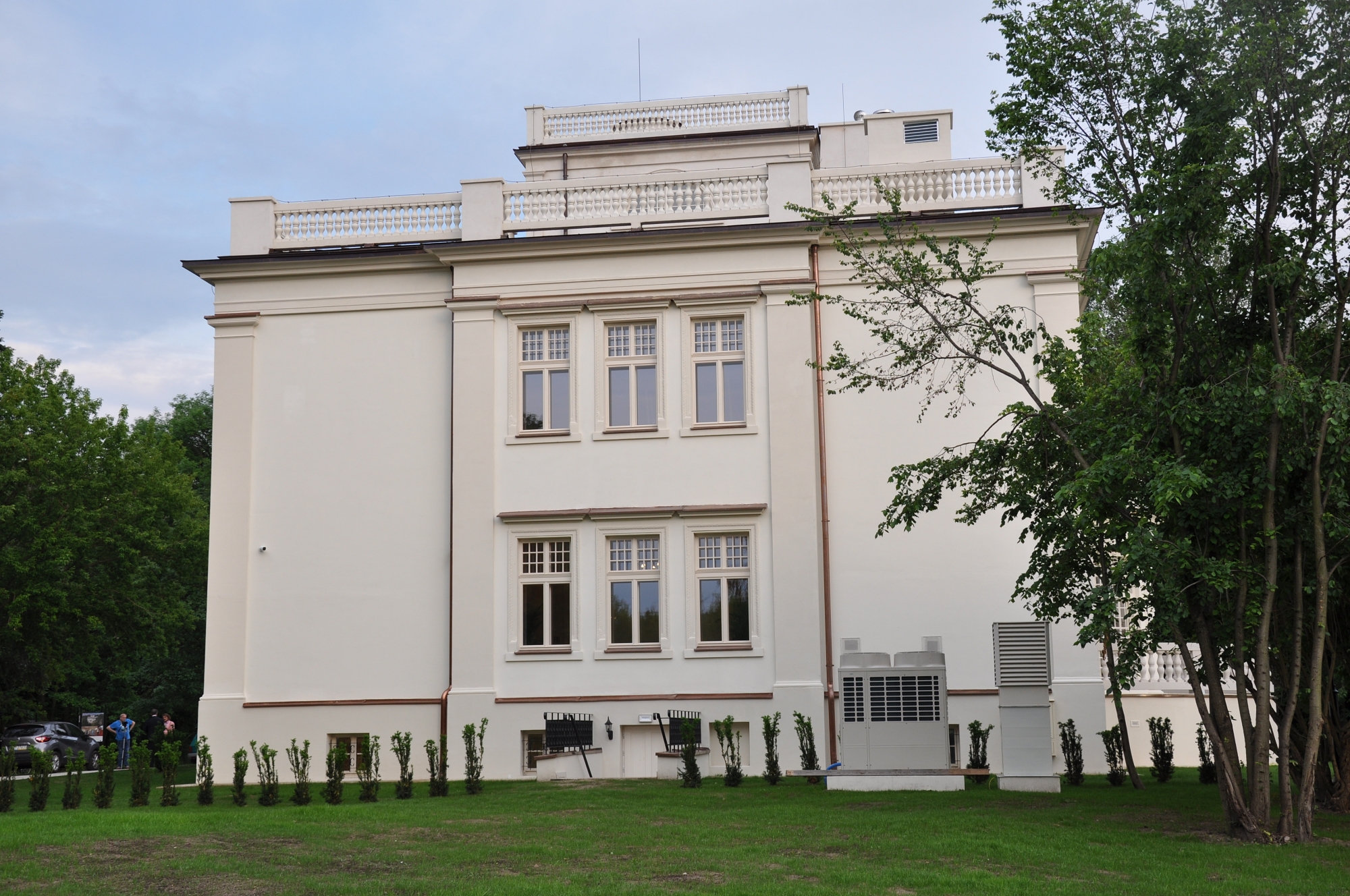 Pałac Wierusz-Kowalskich