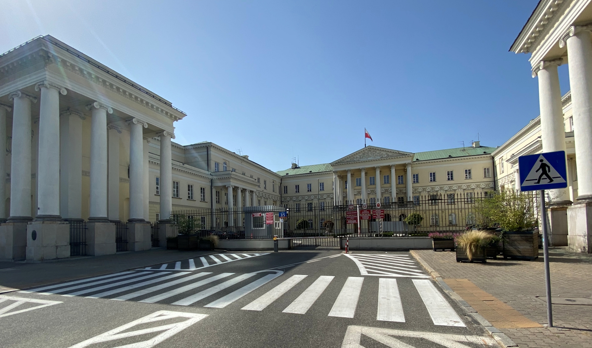 Urząd Miasta Stołecznego Warszawy - monumentalny pałac z placu Bankowego